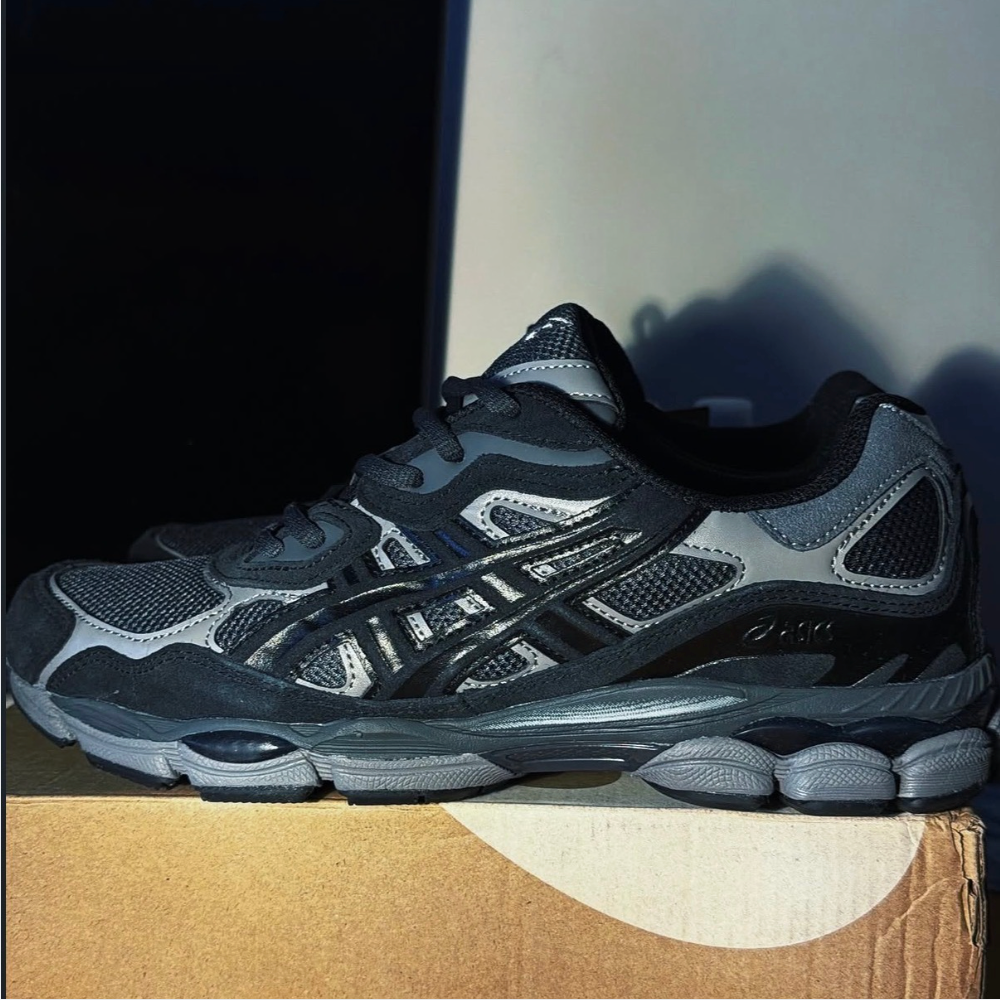 GREY/BLACK